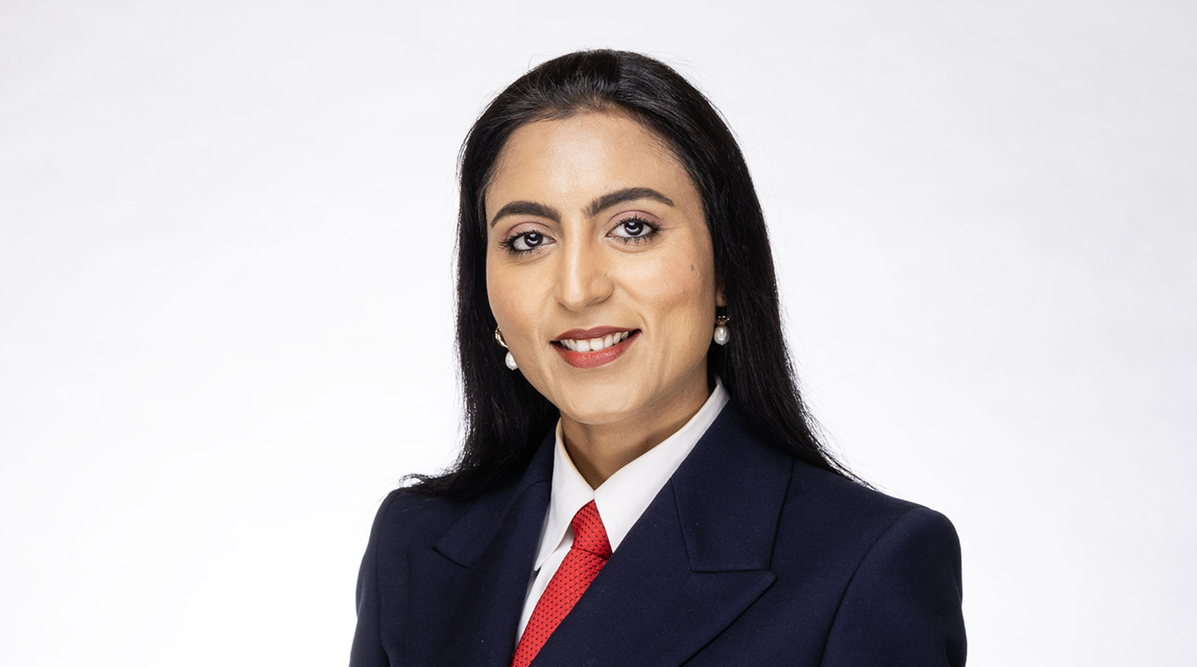 Cr Nav Kaur